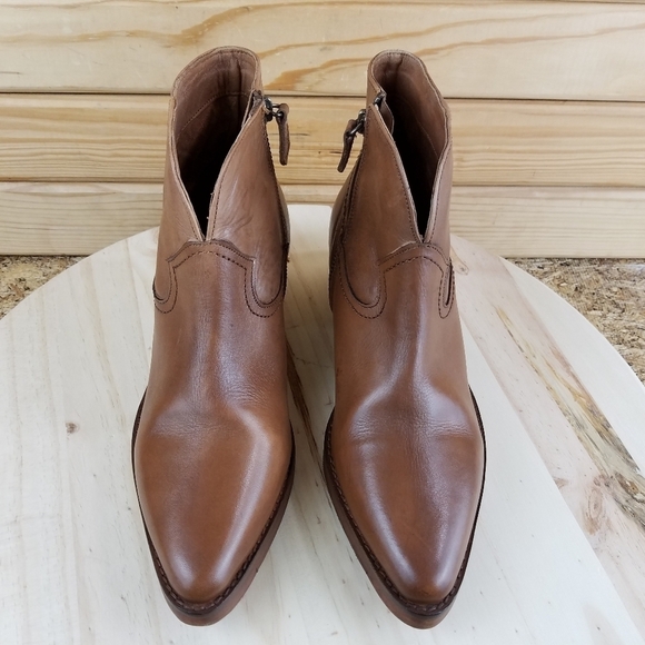 Vintage Foundry Co. Arielle Brown Leather Ankle Western Boot Pointed Toe Zip NEW - Picture 2 of 13